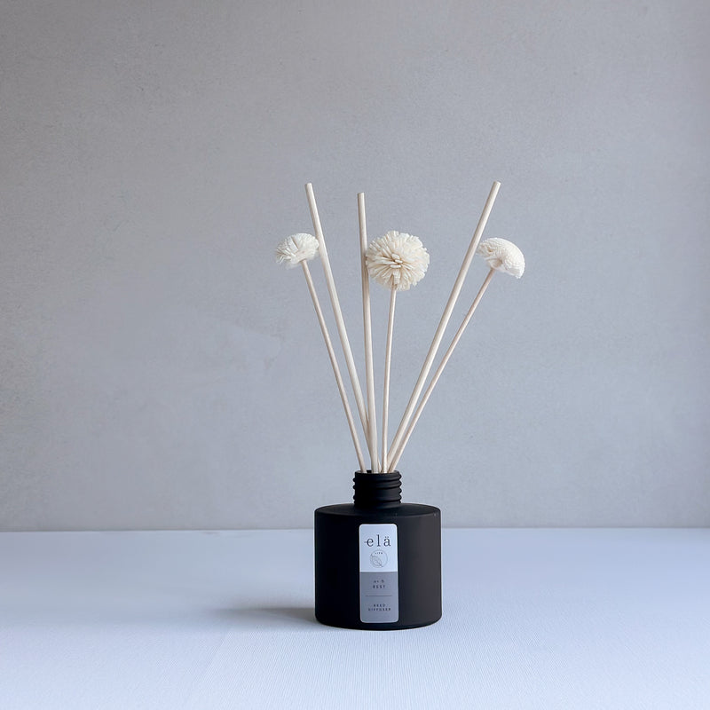 Rest No 5 Pom Pom Sola Wood Diffuser